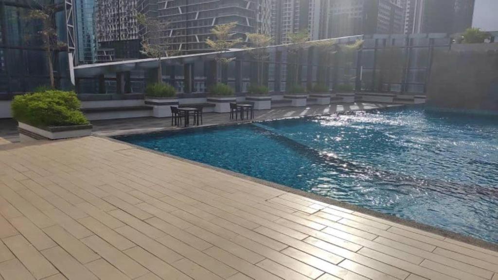 Imperial Regency Suites & Petaling Jaya Куала-Лумпур Экстерьер фото